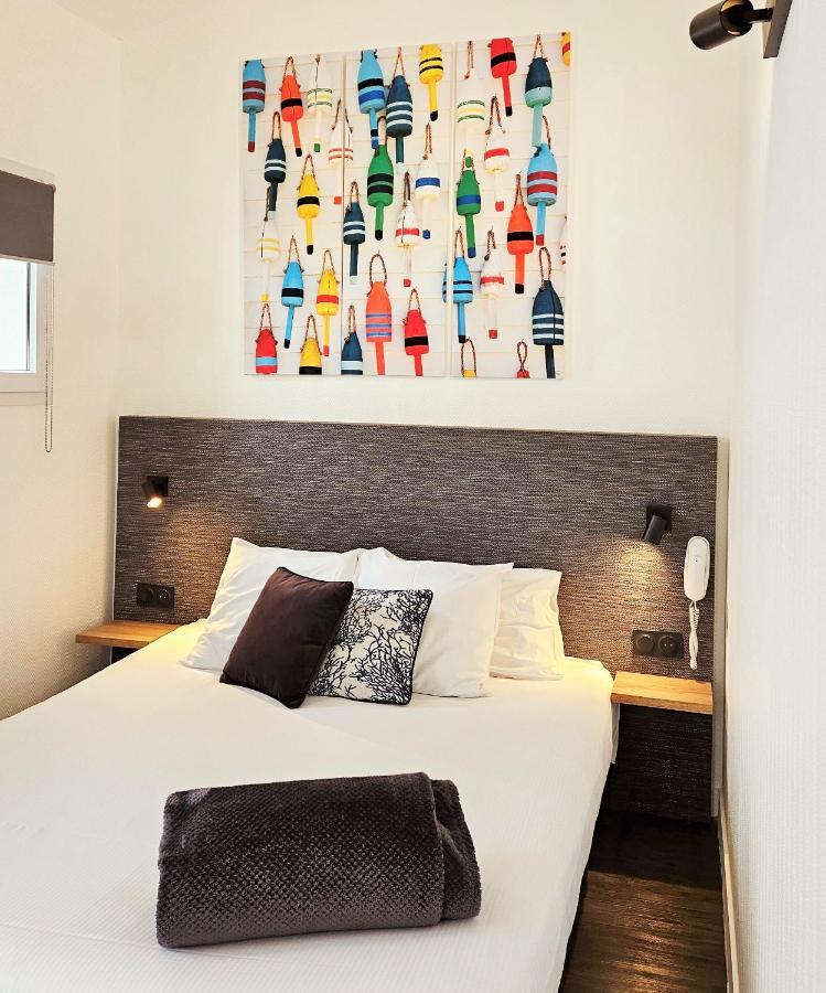 Hotel Du Port Saint-Martin-de-Re ภายนอก รูปภาพ