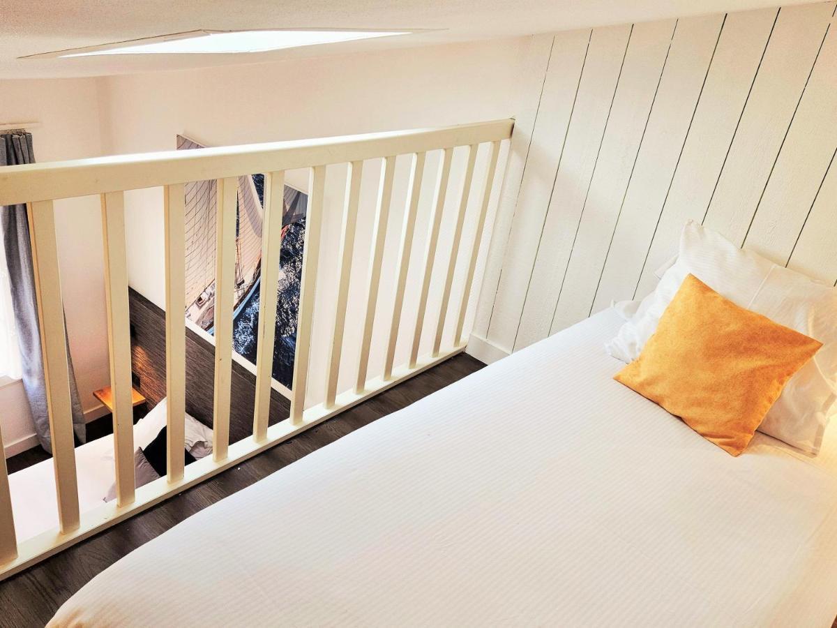 Hotel Du Port Saint-Martin-de-Re ภายนอก รูปภาพ
