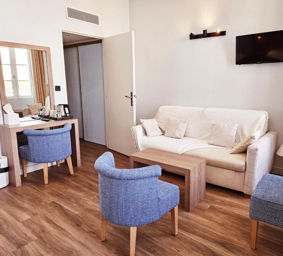 Hotel Du Port Saint-Martin-de-Re ภายนอก รูปภาพ