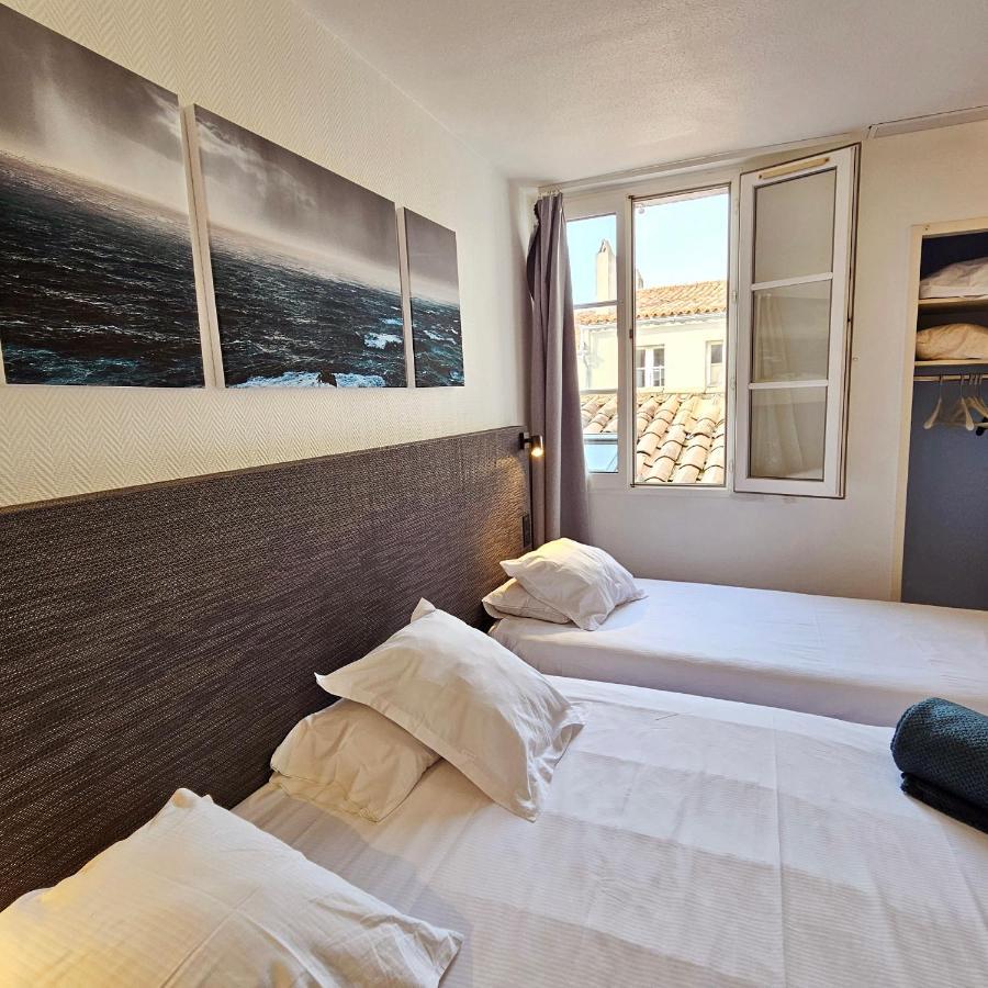 Hotel Du Port Saint-Martin-de-Re ภายนอก รูปภาพ
