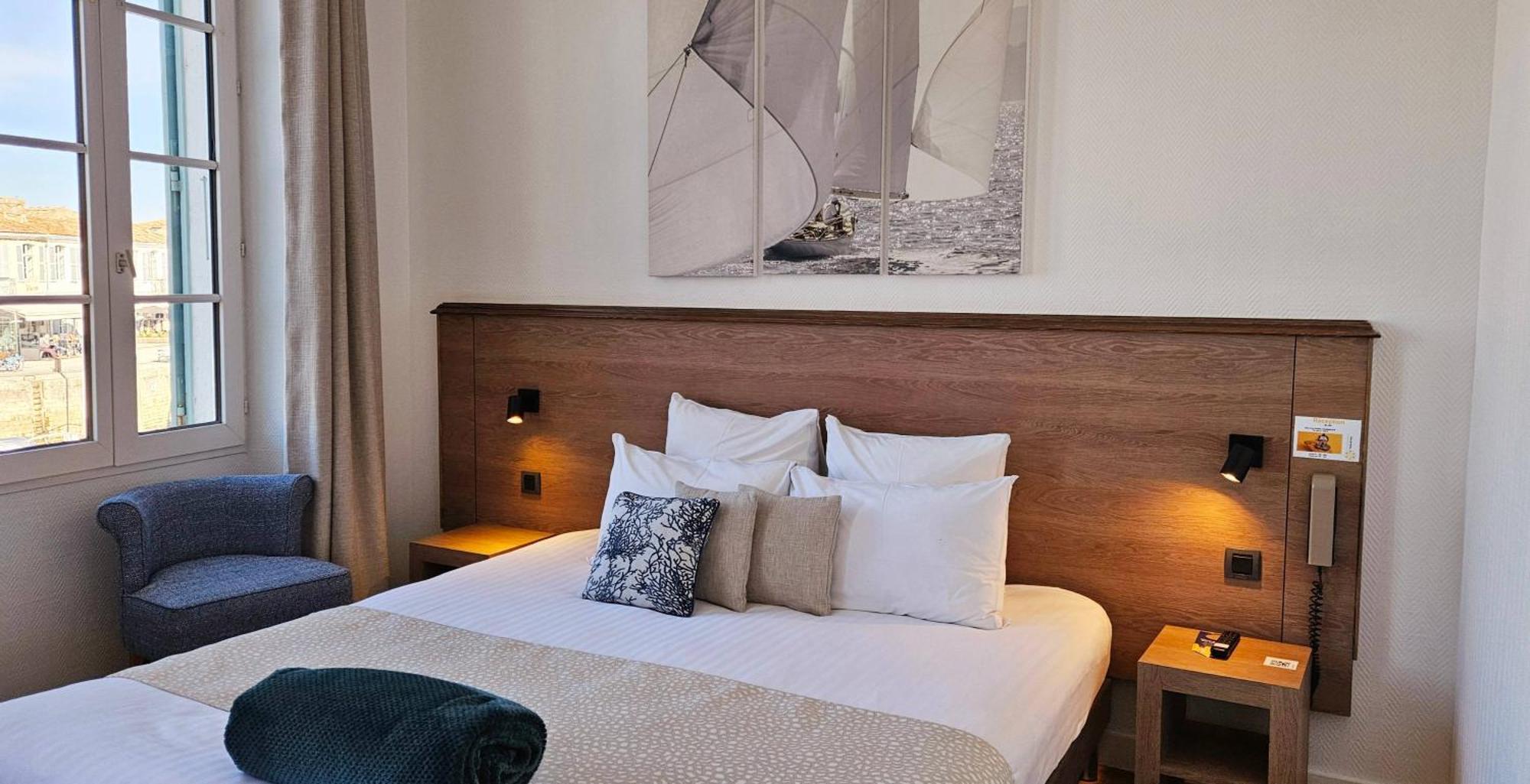 Hotel Du Port Saint-Martin-de-Re ภายนอก รูปภาพ