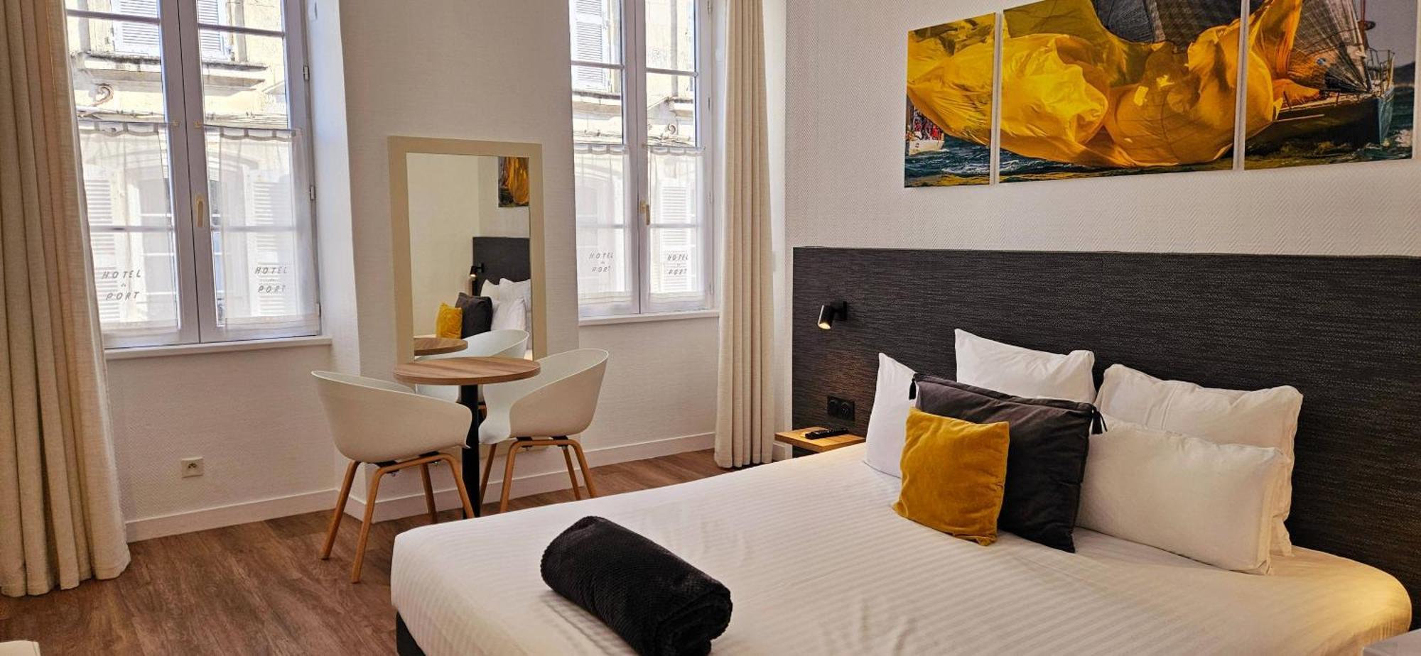 Hotel Du Port Saint-Martin-de-Re ภายนอก รูปภาพ