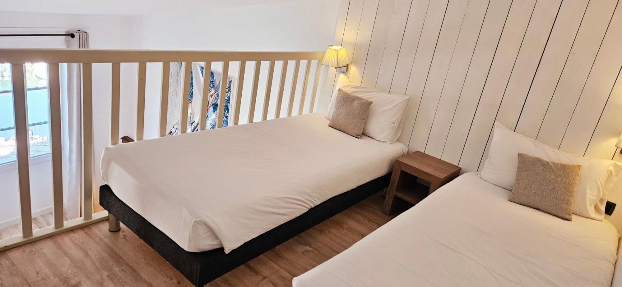 Hotel Du Port Saint-Martin-de-Re ภายนอก รูปภาพ